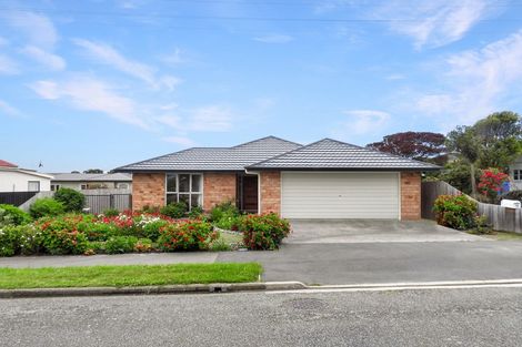 Photo of property in 83 Hull Street, South Hill, Oamaru, 9400