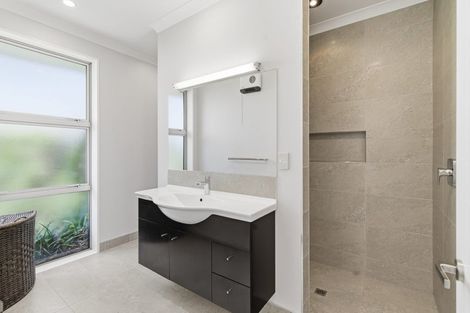 Photo of property in 18 Brookfield Drive, Northwood, Christchurch, 8051