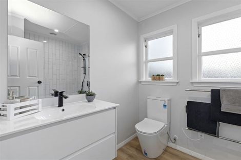 Photo of property in 58 Coast Road, Wainuiomata, Lower Hutt, 5014