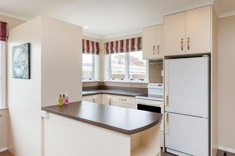 Photo of property in 4 Macmillan Place, Feilding, 4702