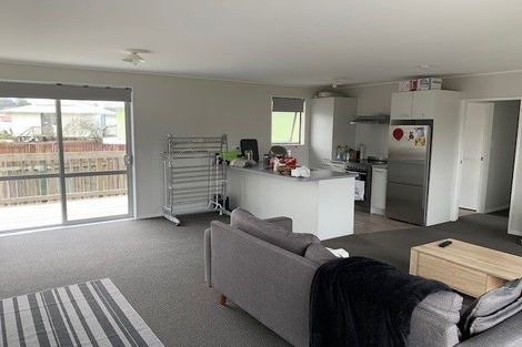 Photo of property in 7b Newland Grove, Henderson, Auckland, 0610