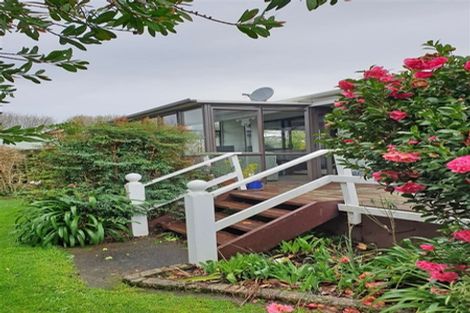 Photo of property in 16 Acacia Place, Bell Block, New Plymouth, 4312