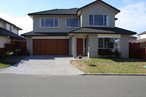 Photo of property in 8 Pertosa Drive, Flat Bush, Auckland, 2016