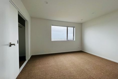 Photo of property in 11a Crestview Rise, Papakura, 2110