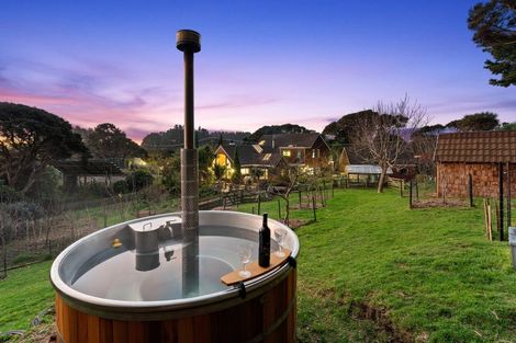 Photo of property in 150 Otaihanga Road, Otaihanga, Paraparaumu, 5036