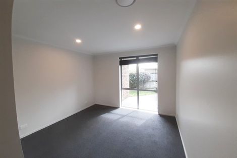 Photo of property in 120 Rolleston Drive, Rolleston, 7614