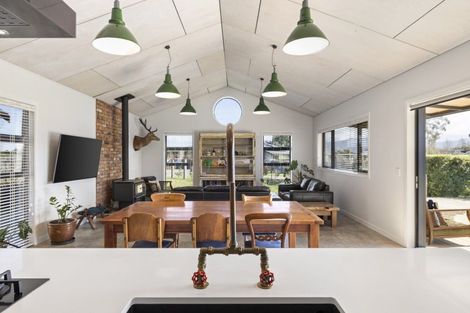 Photo of property in 1 Remutaka Lane, Carterton, 5713