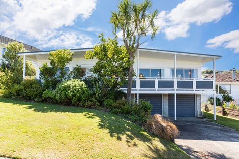 Photo of property in 9 Annan Grove, Papakowhai, Porirua, 5024