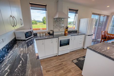 Photo of property in 22 Upper Kokatahi Road, Kokatahi, Hokitika, 7881