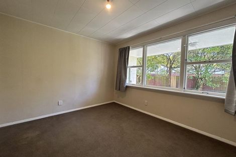 Photo of property in 35 Lochee Road, Upper Riccarton, Christchurch, 8041