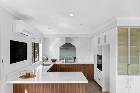 Photo of property in 84 East Street, Pukekohe, 2120