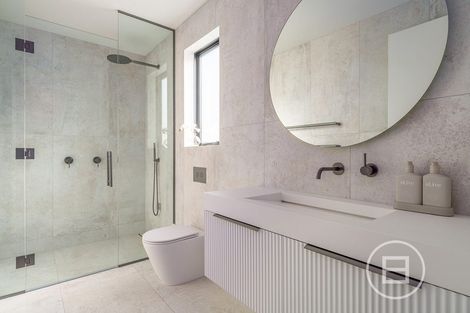 Photo of property in 5 Red Deer Rise, Kelvin Heights, Queenstown, 9300