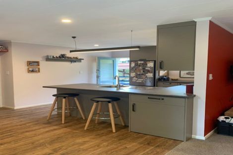 Photo of property in 1/6 Waterloo Place, Westown, New Plymouth, 4310