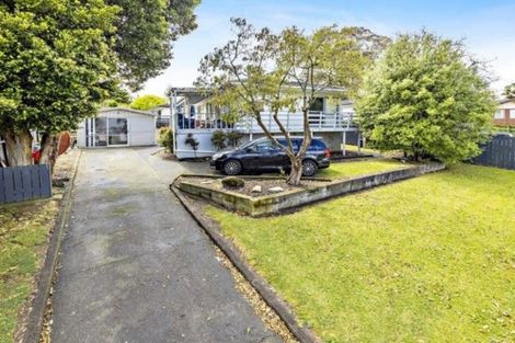 Photo of property in 14 Frobisher Way, Clendon Park, Auckland, 2103