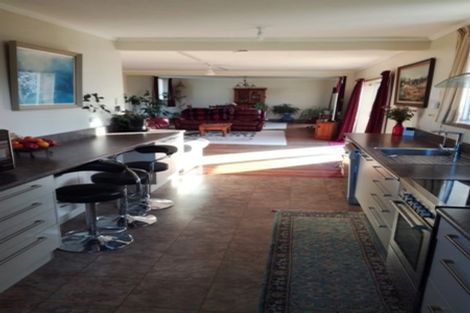 Photo of property in 2268 Ohai Clifden Highway, Orawia, Otautau, 9682