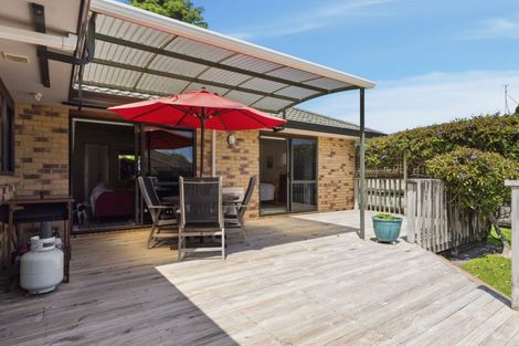 Photo of property in 7 Burnt Oak Drive, Pyes Pa, Tauranga, 3112