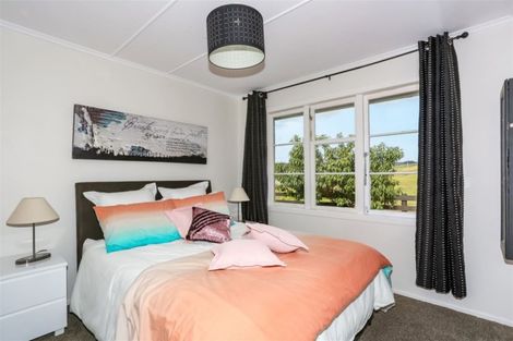 Photo of property in 104 Kaihau Road, Karioitahi, Waiuku, 2683