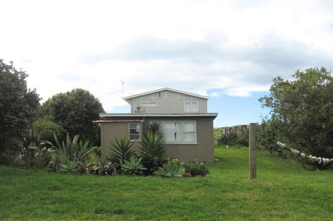 Photo of property in 4 Hall Road, Pataua North, Parua Bay, 0175
