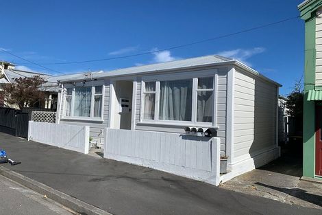 Photo of property in 16 Normanby Street, Newtown, Wellington, 6021