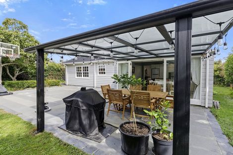 Photo of property in 9 Kukupa Grove, Heretaunga, Upper Hutt, 5018