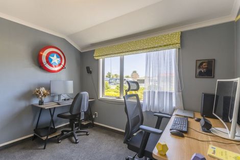 Photo of property in 114a Arawhata Road, Paraparaumu, 5032