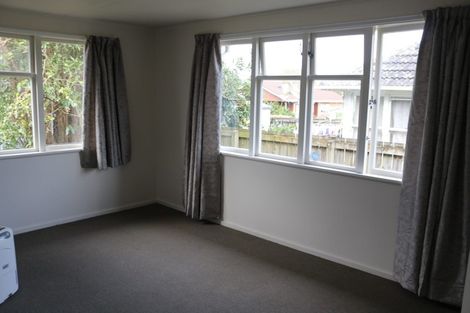 Photo of property in 15 Caen Road, Panmure, Auckland, 1072