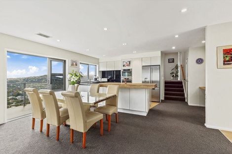 Photo of property in 92 Downing Street, Crofton Downs, Wellington, 6035