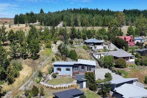 Photo of property in 26 Hamilton Drive, Lake Tekapo, 7999