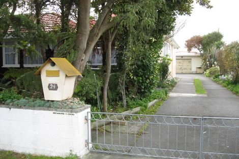 Photo of property in 24 Russell Road, Wainuiomata, Lower Hutt, 5014