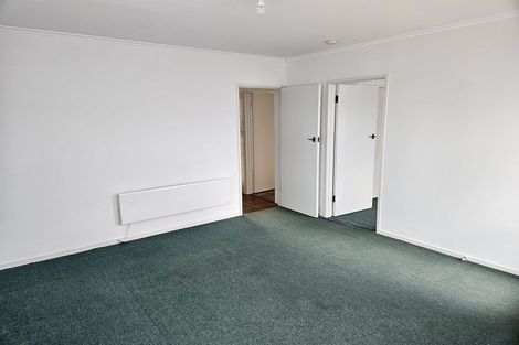 Photo of property in 4/3141 Great North Road, New Lynn, Auckland, 0600