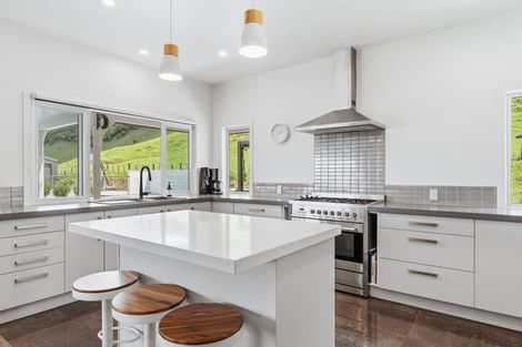 Photo of property in 40 Grant Road, Kinloch, Taupo, 3385