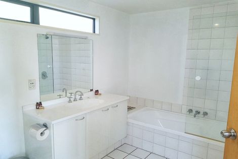 Photo of property in St Lukes Courts, 170 Peterborough Street, Christchurch Central, Christchurch, 8013