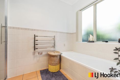 Photo of property in 12 Tington Avenue, Wattle Downs, Auckland, 2103