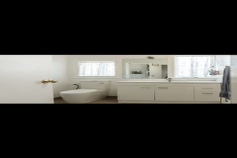 Photo of property in 1 Ngareta Road, Mourea, Rotorua, 3074