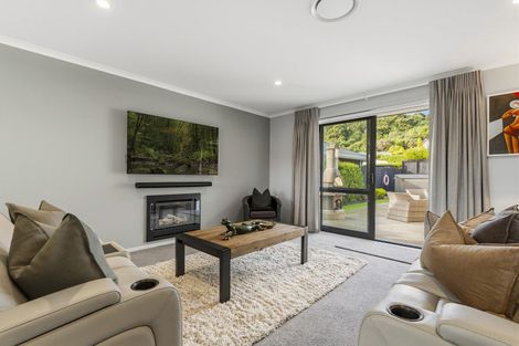 Photo of property in 3 Ellesmere Close, Pyes Pa, Tauranga, 3112
