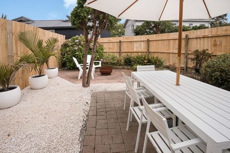 Photo of property in 3/83 Centreway Road, Orewa, 0931