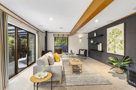 Photo of property in 12 Kimberley Way, Khandallah, Wellington, 6035