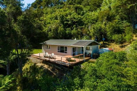 Photo of property in 734 Moetapu Bay Road, Moetapu Bay, Linkwater, 7282