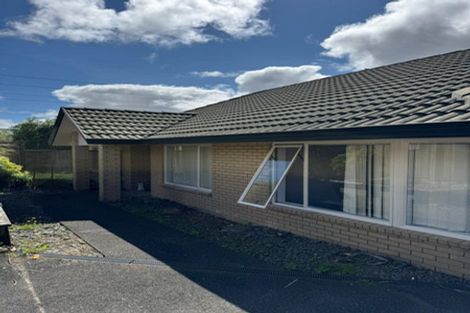 Photo of property in 124 Charles Prevost Drive, The Gardens, Auckland, 2105