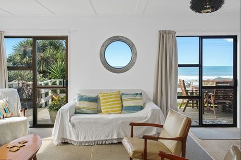 Photo of property in 24 Moody Street, Gore Bay, Cheviot, 7383