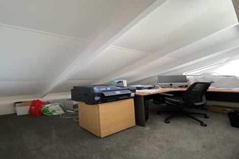 Photo of property in 3/25a Beach Road, Te Atatu Peninsula, Auckland, 0610