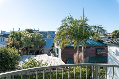Photo of property in 16a White Swan Road, Mount Roskill, Auckland, 1041