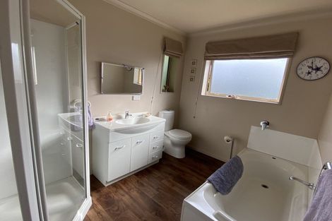 Photo of property in 1 Powick Street, Westport, 7825