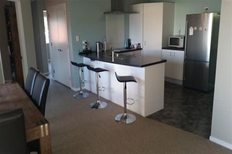 Photo of property in 4/253 Saint Aubyn Street, New Plymouth, 4310