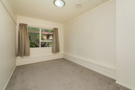 Photo of property in 1/62 Stapleford Crescent, Browns Bay, Auckland, 0630