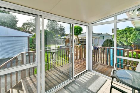 Photo of property in 9 Lomas Place, Manurewa, Auckland, 2102