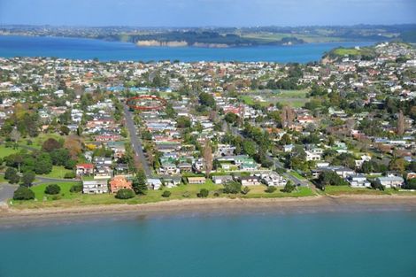 Photo of property in 118 The Circle, Manly, Whangaparaoa, 0930