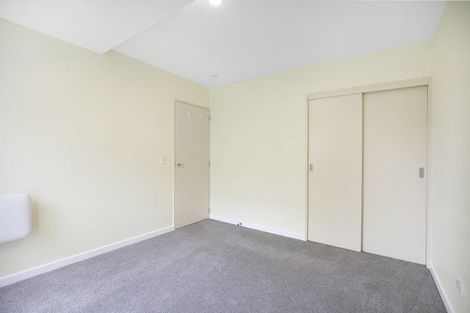 Photo of property in 4/30 Mathesons Road, Phillipstown, Christchurch, 8011