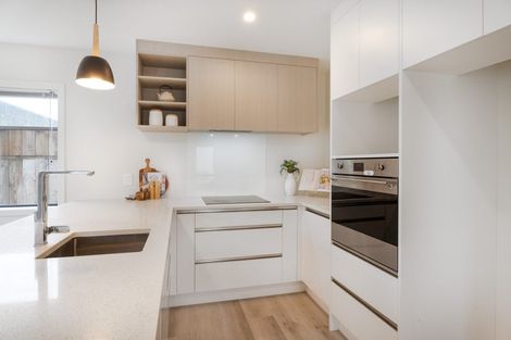 Photo of property in 10 Okoutu Lane, Moera, Lower Hutt, 5010