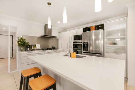 Photo of property in 11 Creda Road, Wattle Downs, Auckland, 2103